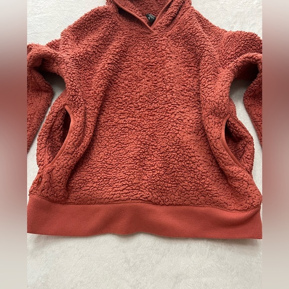 Athleta Girl Sz Lg 12 Orange/rust So Snug Sherpa pull on sweater kangaroo pocket - Picture 6 of 7